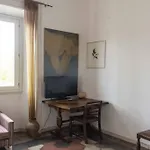 Piazza Dante House