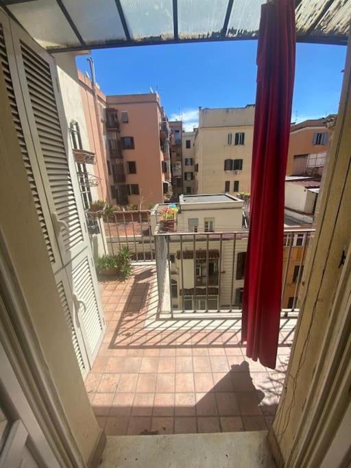 Piazza Dante House